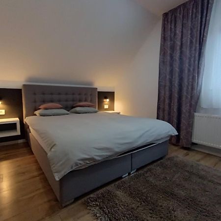 Apartments Poljanak Green House พลิตวิชกา เยเซรา ภายนอก รูปภาพ